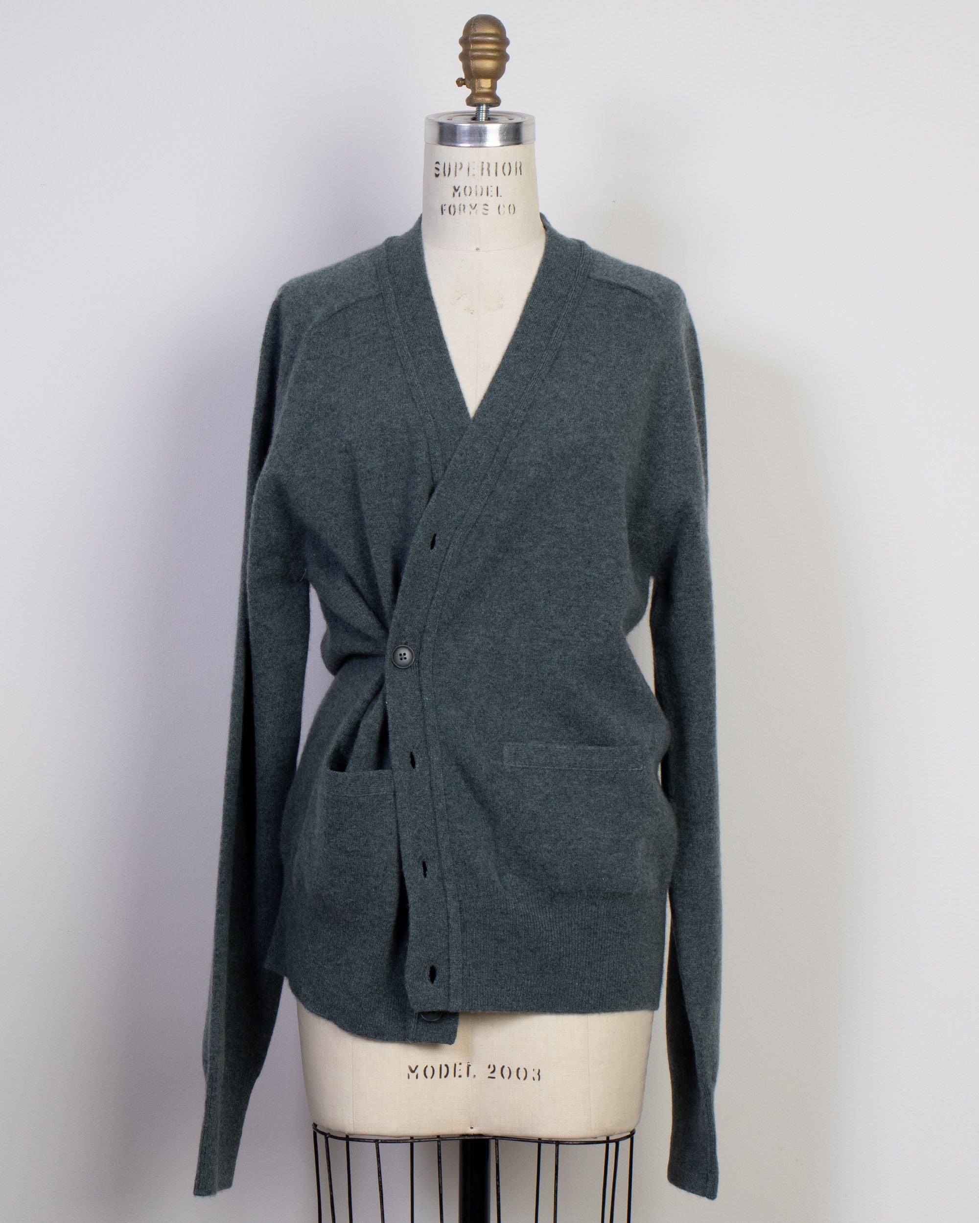 extreme cashmere feike cardigan | noodle stories