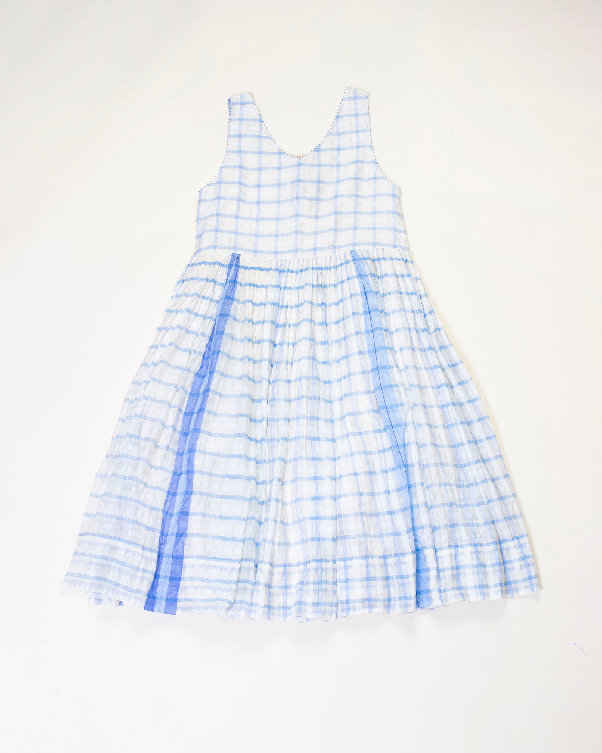 péro v neck plaid pattern dress | noodle stories