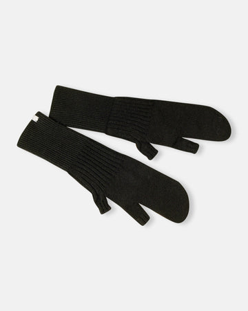 knit gloves