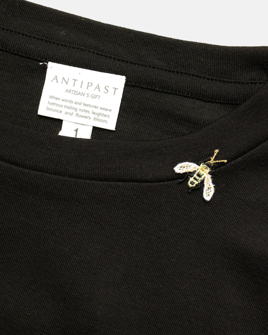 cotton t-shirt with bee