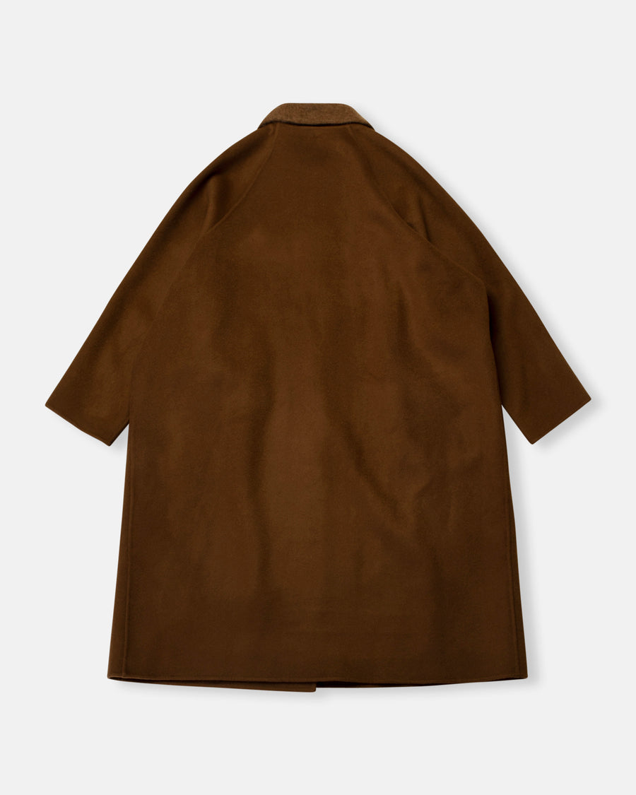 attached collar coat