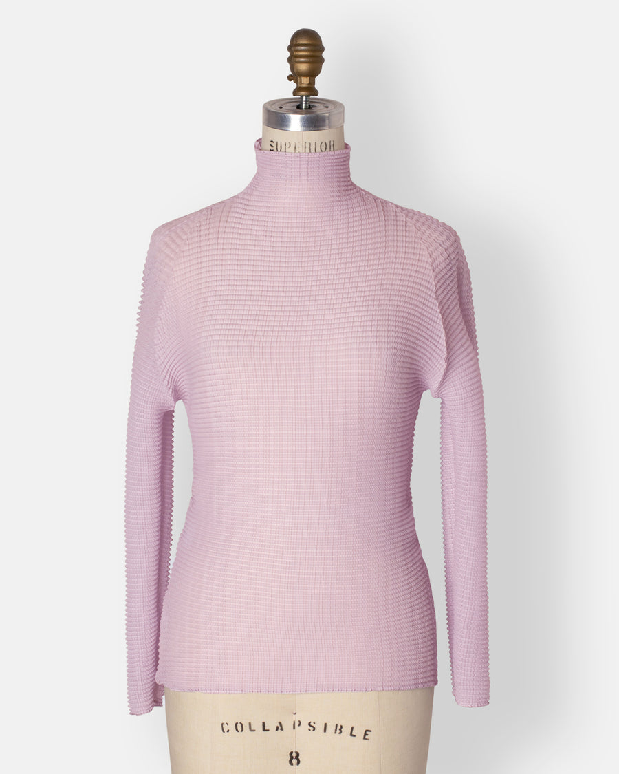 wooly pleats mock neck