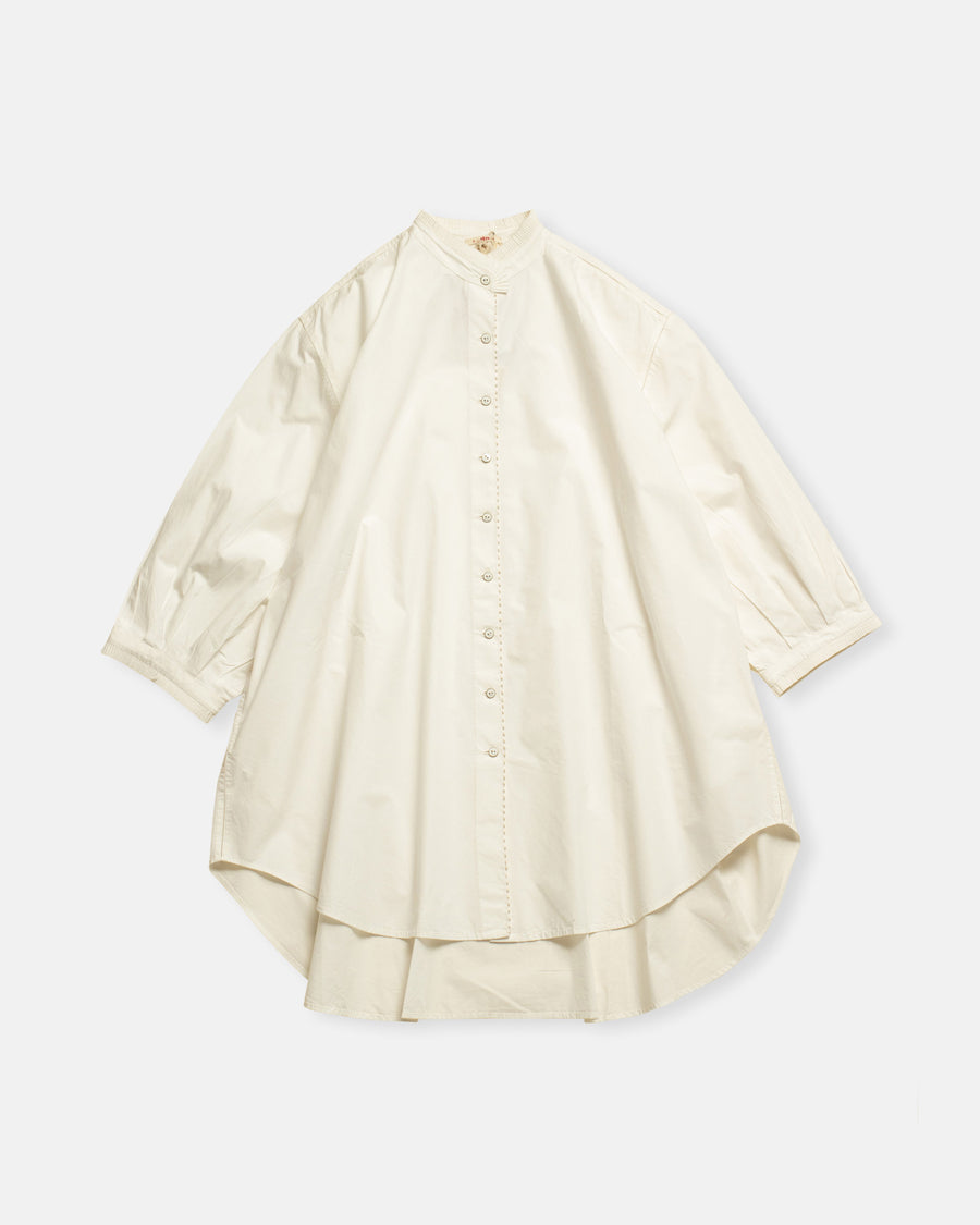 shirt with pleated neck trim