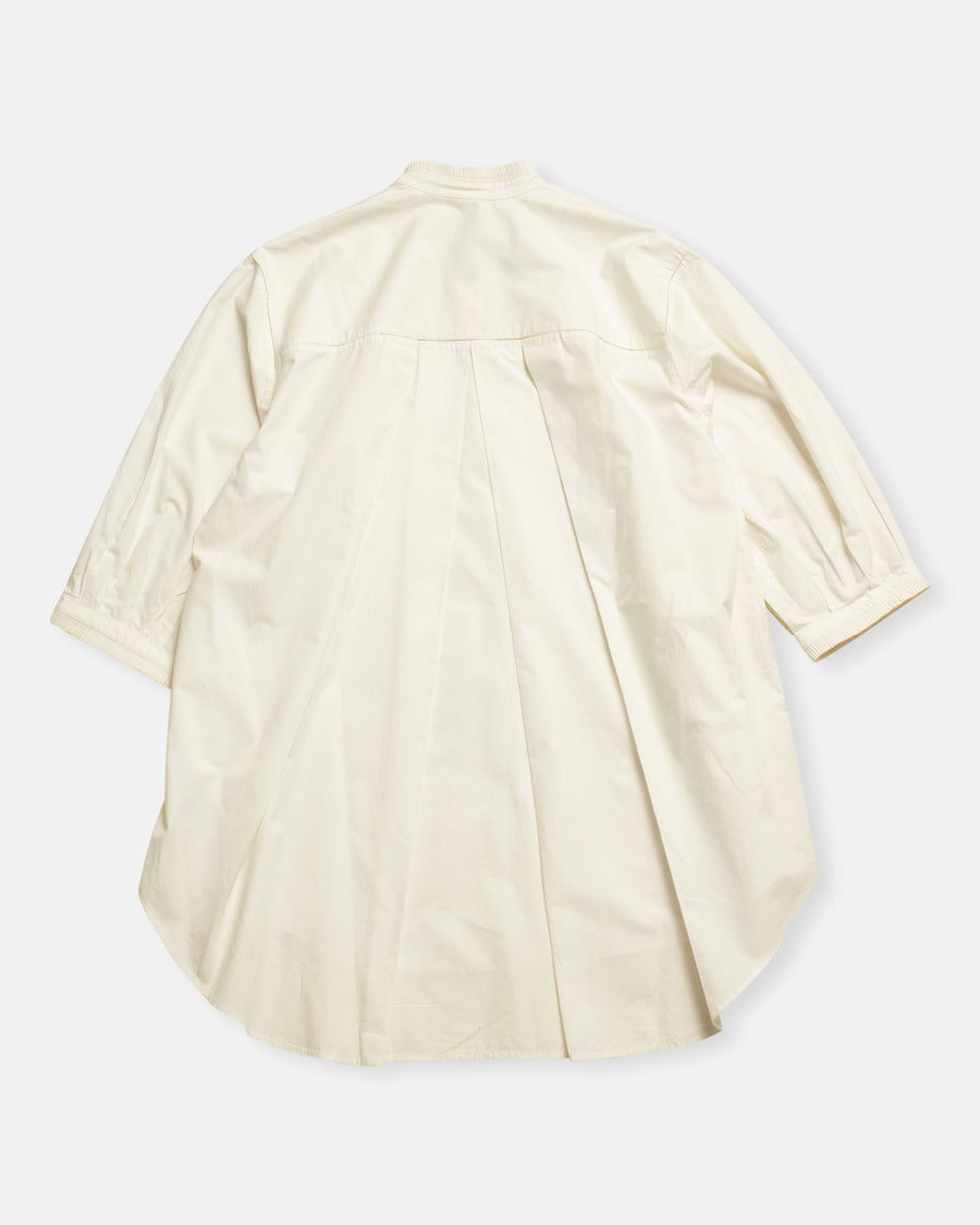 shirt with pleated neck trim