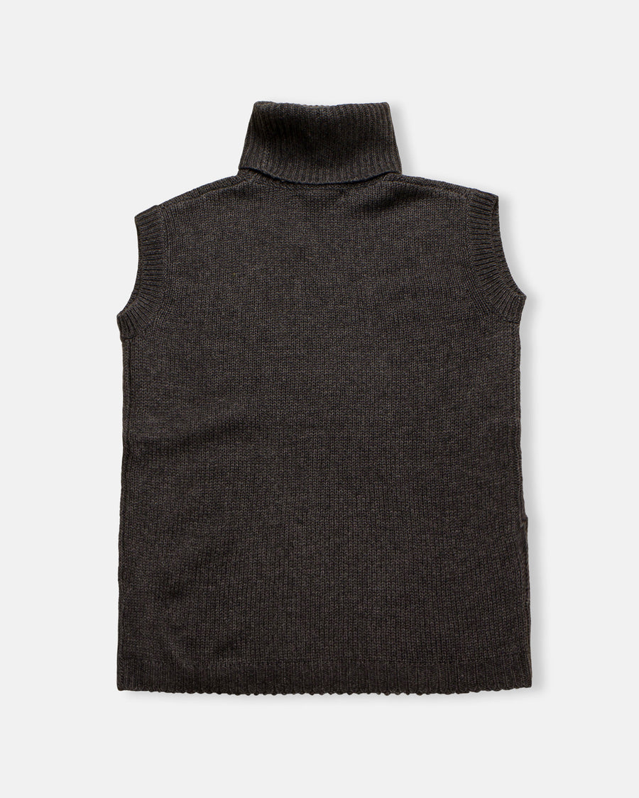 mole sleeveless turtleneck