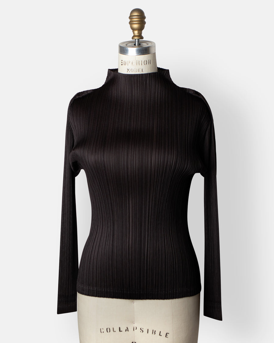 long sleeve mock neck